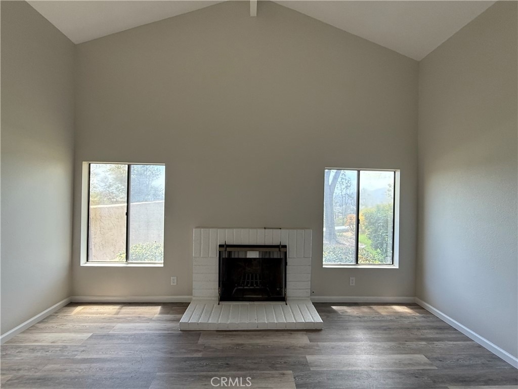 2055 Earl Glen - Photo 11