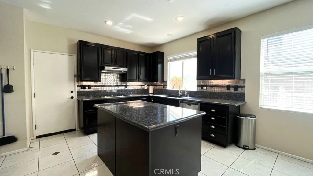 19059 Weathervane Pl. - Photo 2