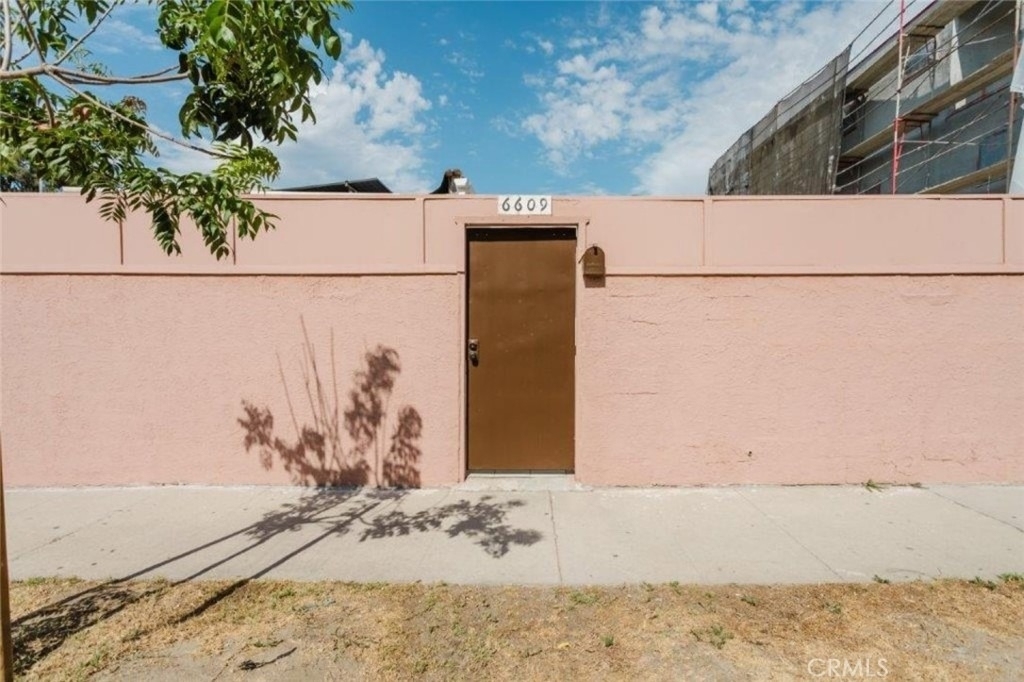 6609 Camellia - Photo 1