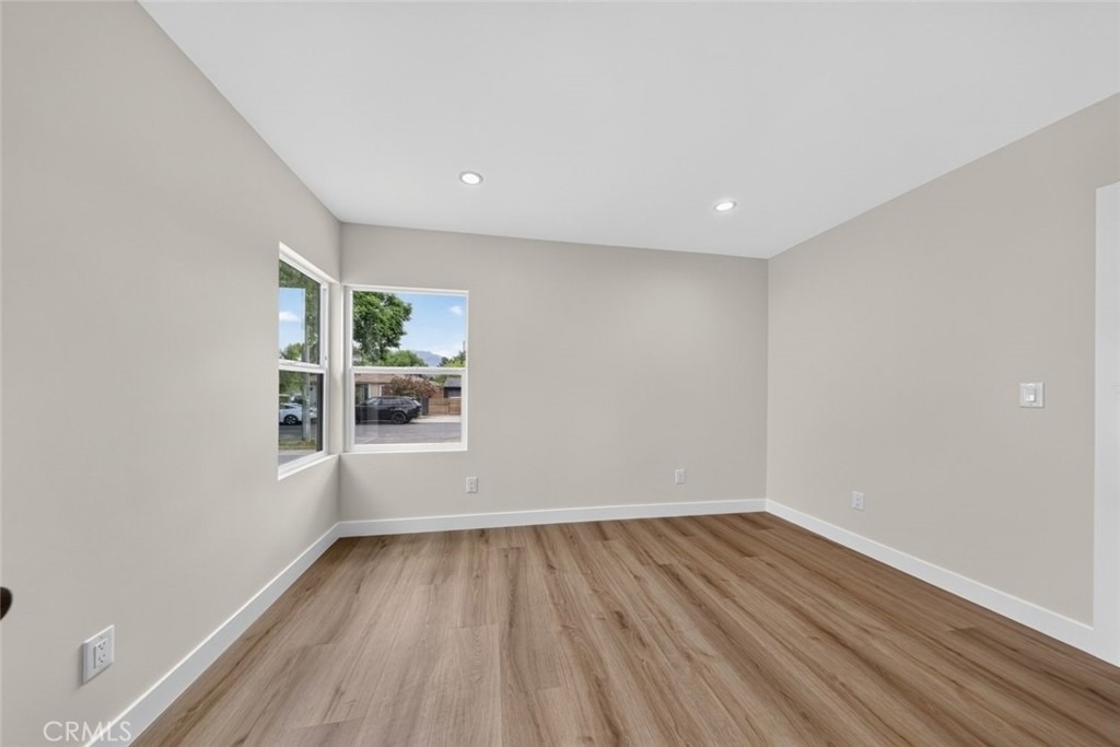 2325 N Naomi Street - Photo 20