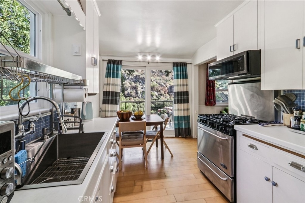 432 Fernwood Pacific - Photo 12