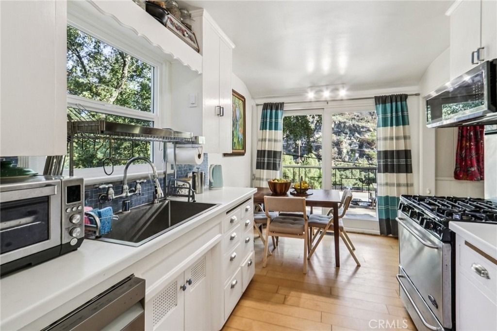 432 Fernwood Pacific - Photo 11