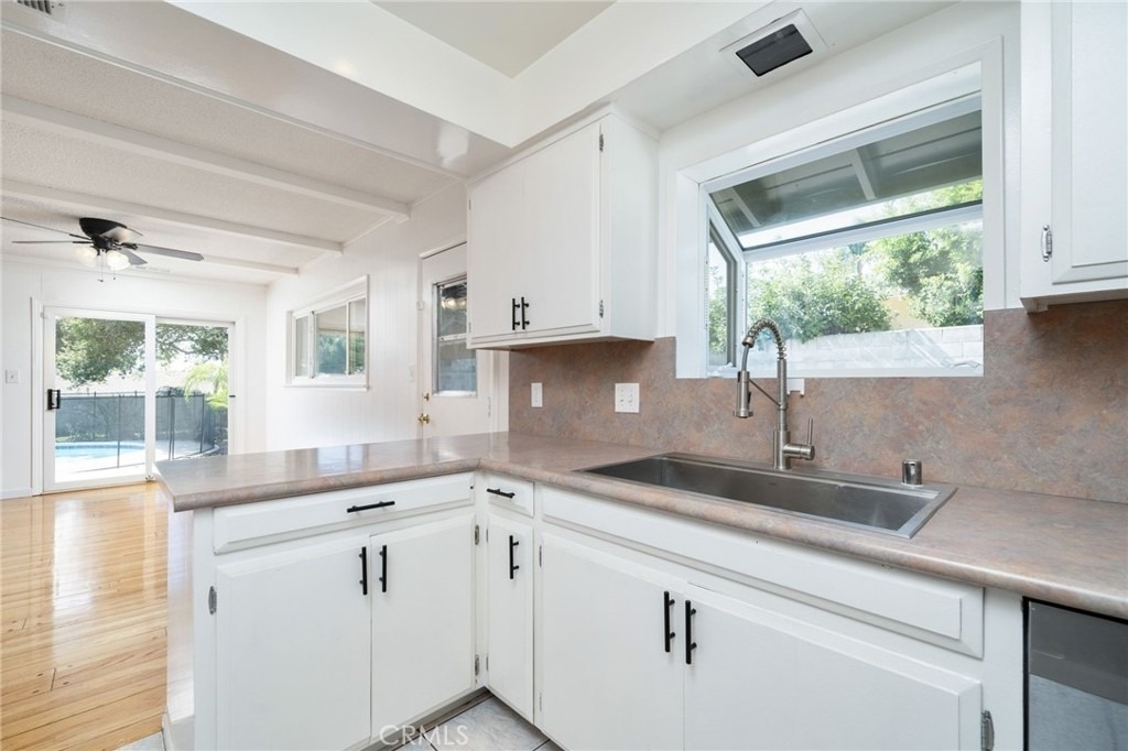 205 N Hacienda Avenue - Photo 14