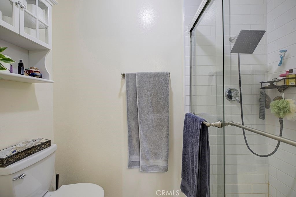 5334 Lindley - Photo 13