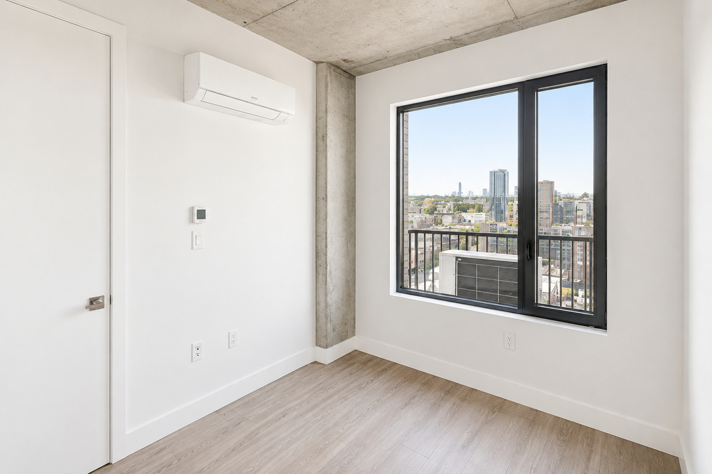 815 Flatbush Avenue - Photo 3