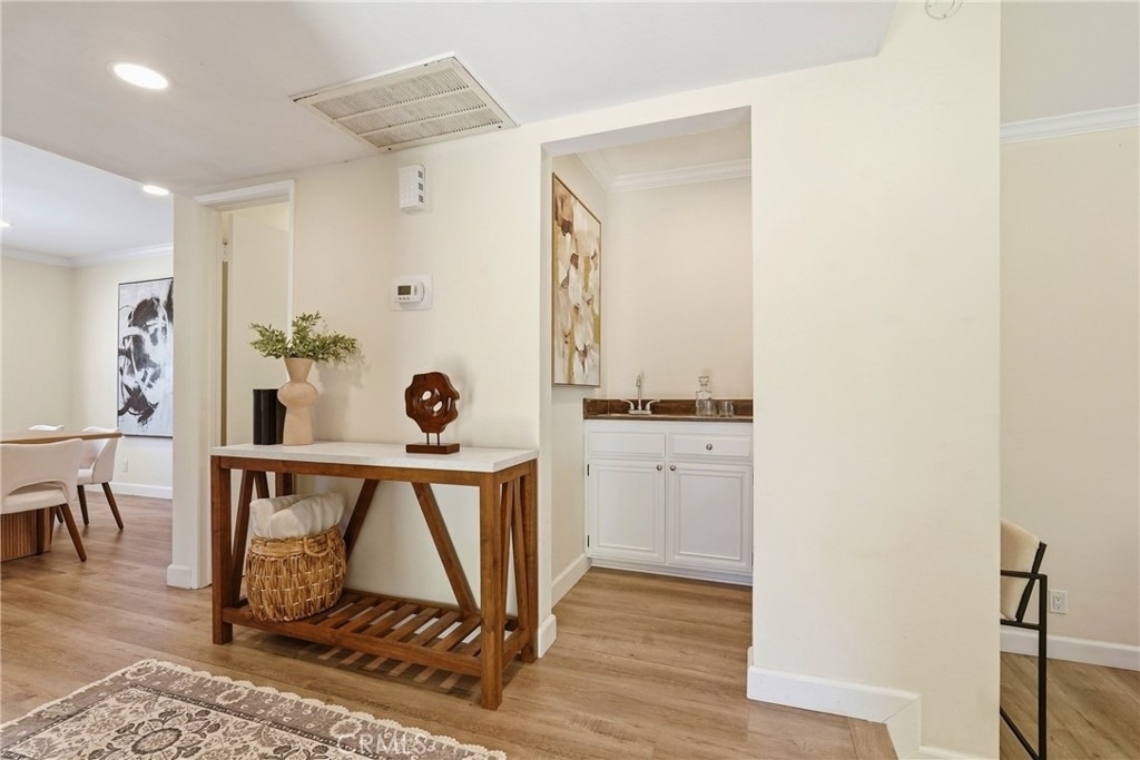 1433 S Beverly Drive - Photo 8