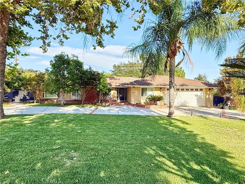 1212 N Santa Anita - Photo 0
