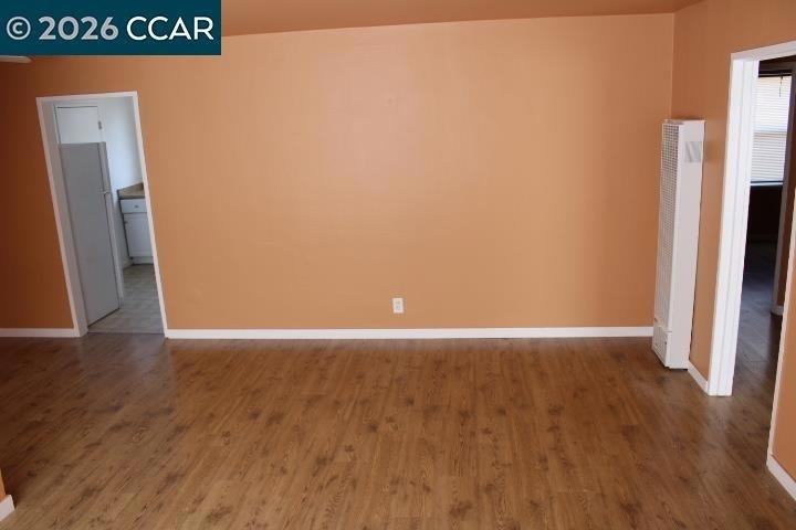 2745 Rollingwood Dr - Photo 3