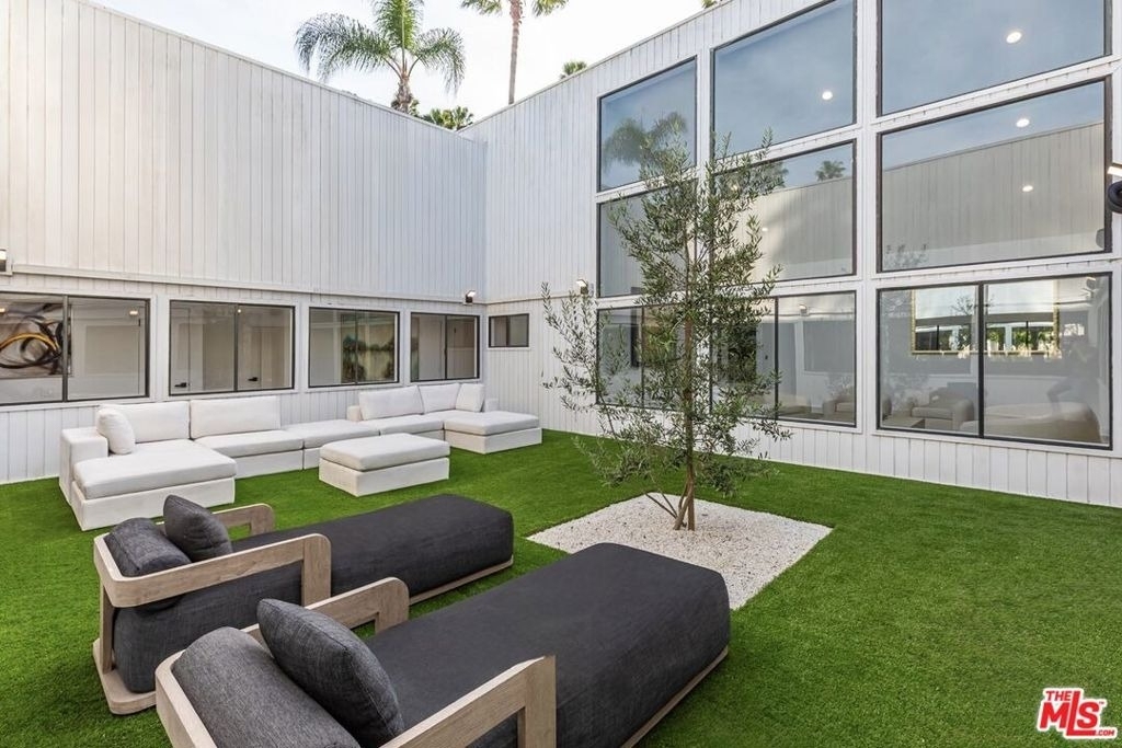 624 N Beverly Drive - Photo 15