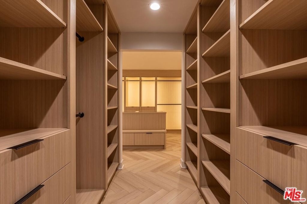624 N Beverly Drive - Photo 19