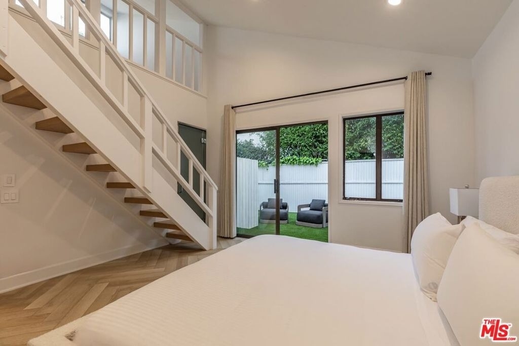 624 N Beverly Drive - Photo 30