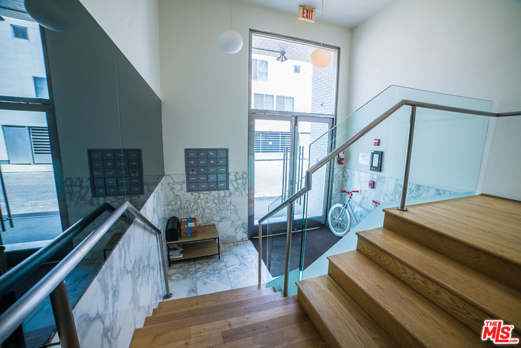 8 Brooks Avenue - Photo 20