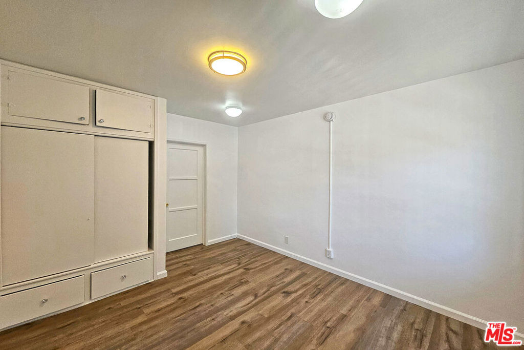 1341 N Keystone Street - Photo 13