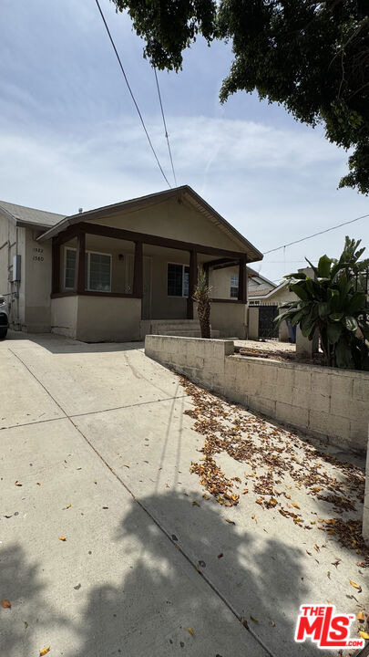 1582 Ricardo Street - Photo 0