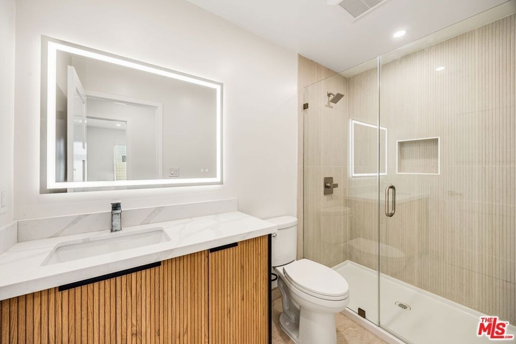 7935 Zelzah Avenue - Photo 13