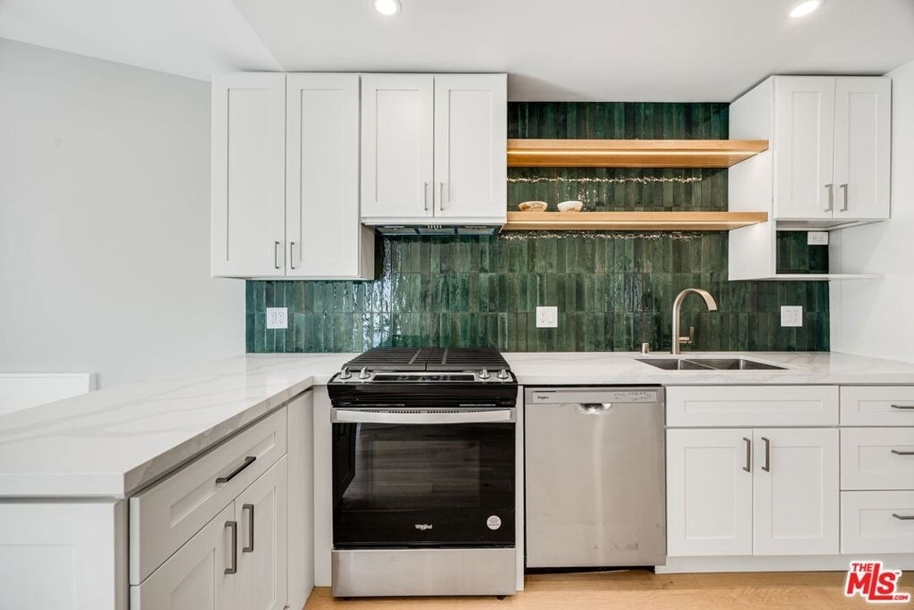 7935 Zelzah Avenue - Photo 7