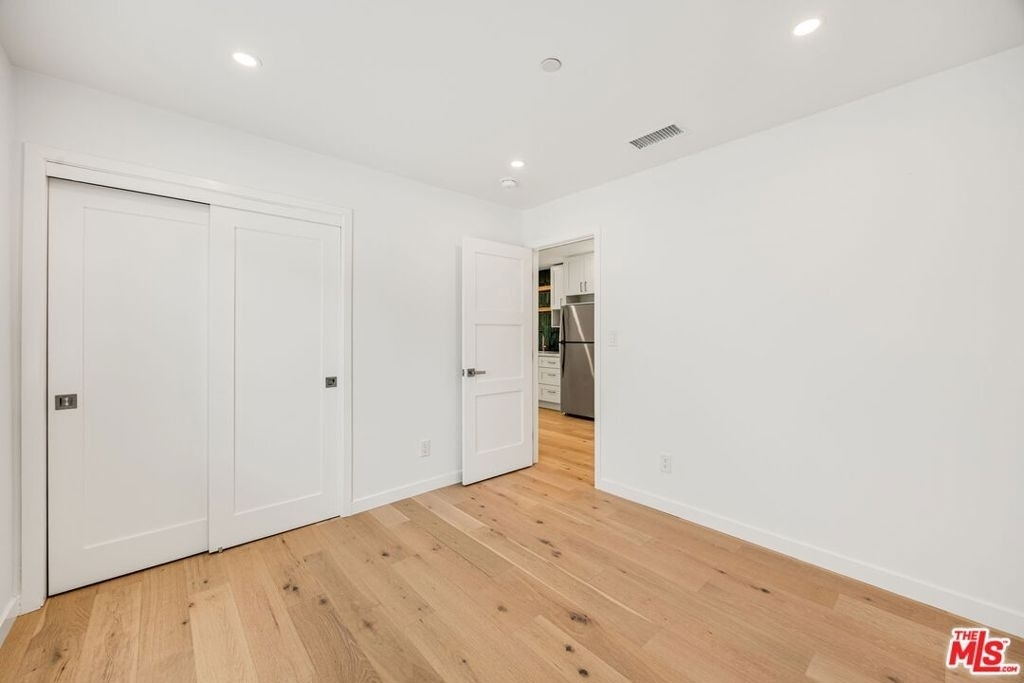7935 Zelzah Avenue - Photo 12
