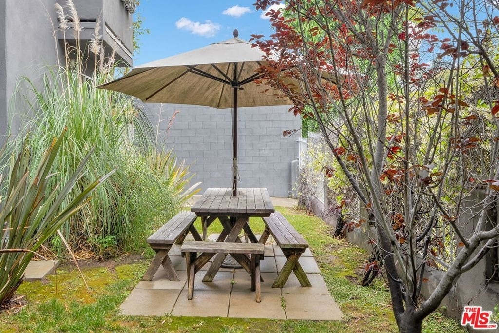 2714 Auburn Street - Photo 6