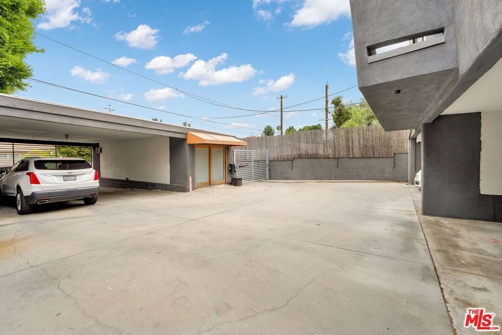 2714 Auburn Street - Photo 8