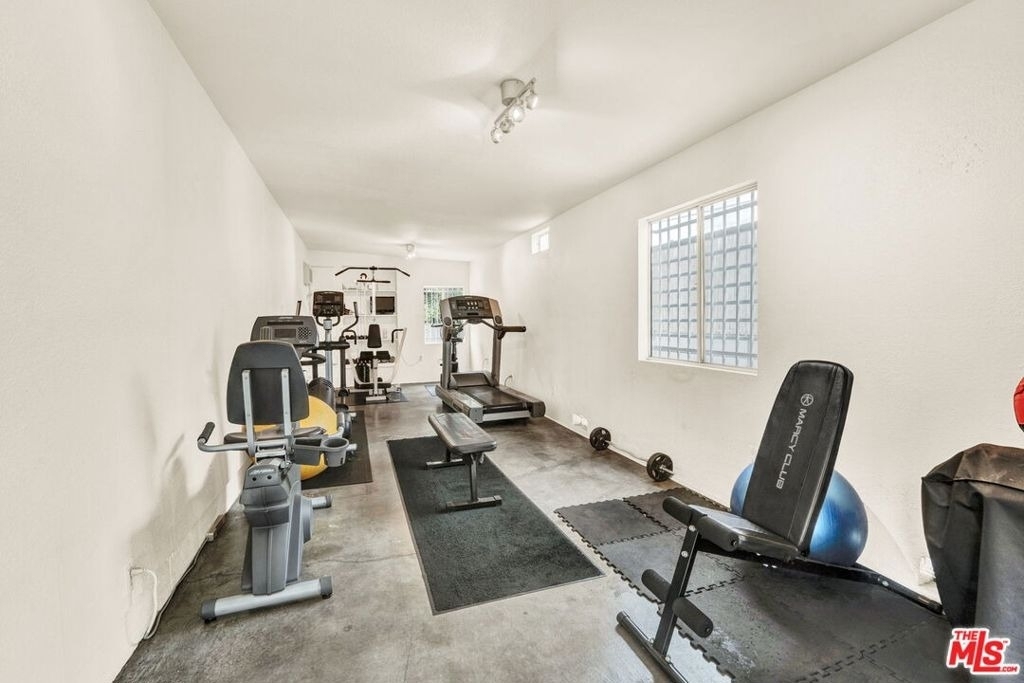 2714 Auburn Street - Photo 23