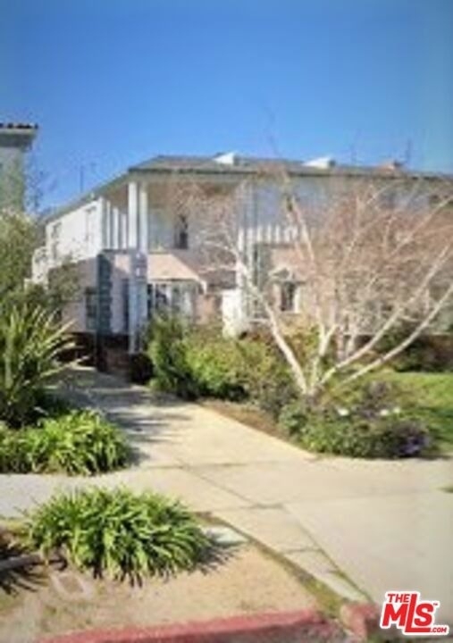 1089 S Ogden Drive - Photo 0