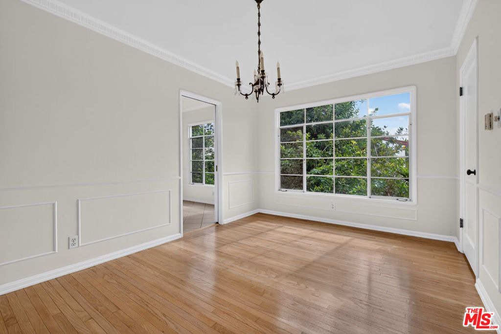 1089 S Ogden Drive - Photo 19