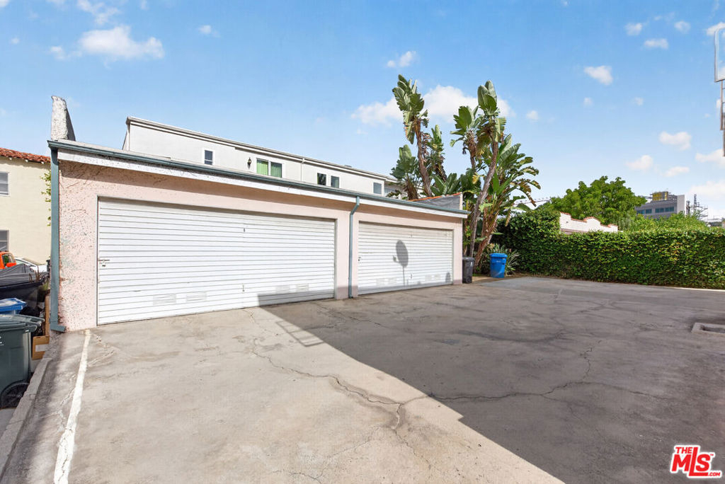 1089 S Ogden Drive - Photo 39