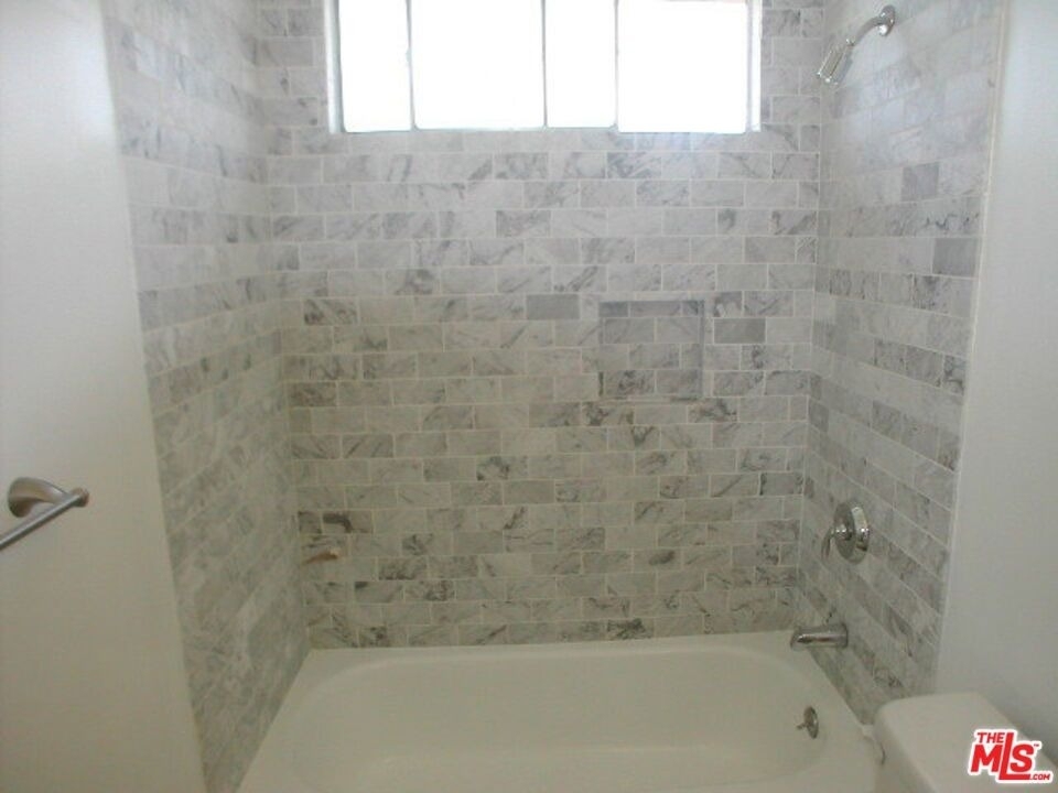 1326 S Ridgeley Drive - Photo 14