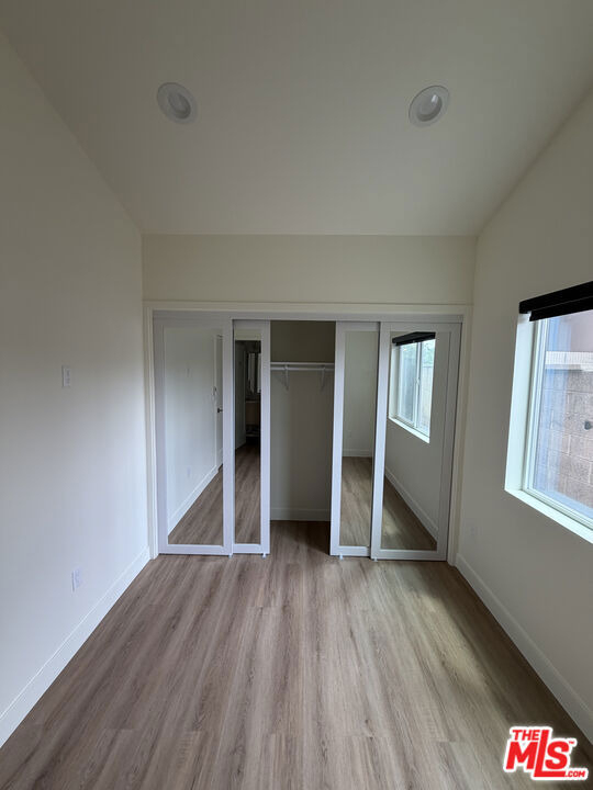 8472 San Carlos Way - Photo 4