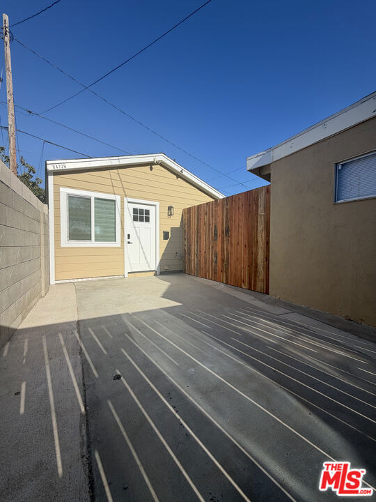8472 San Carlos Way - Photo 7
