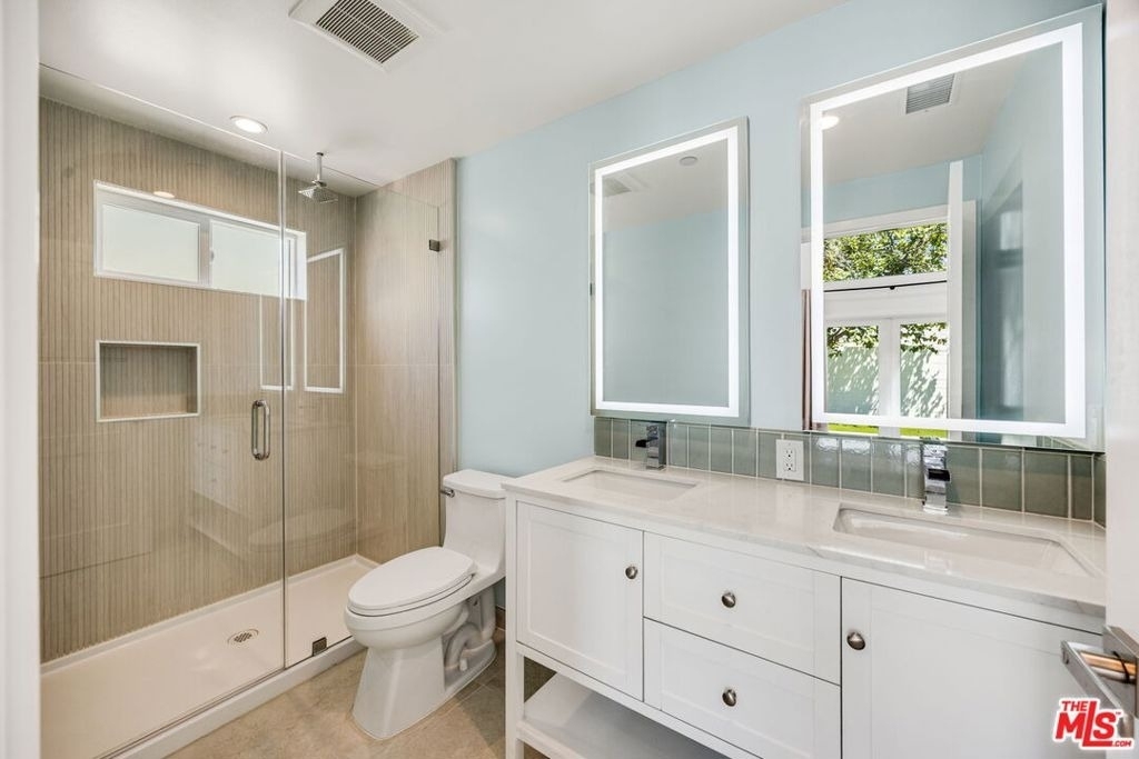 7933 Zelzah Avenue - Photo 15