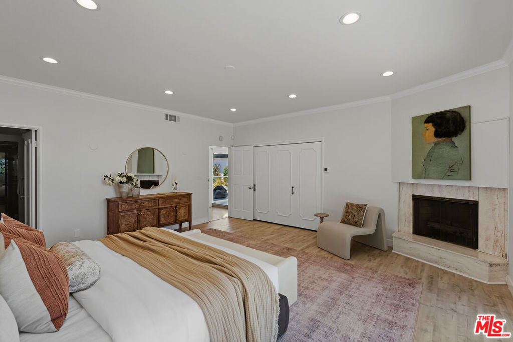 8416 Skyline Drive - Photo 32