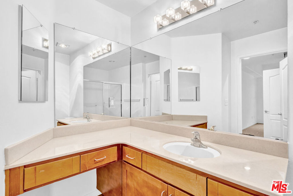 4060 Glencoe Avenue - Photo 16