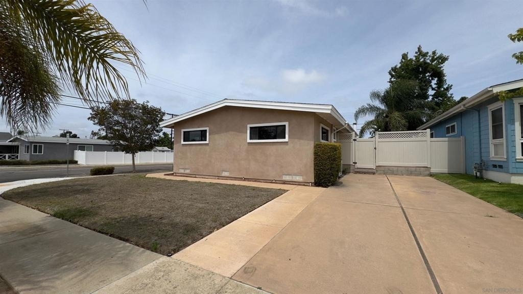 3045 Afton Rd - Photo 2