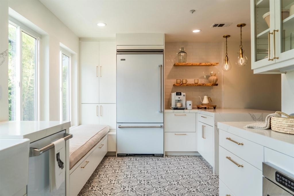 249 S Sierra - Photo 3