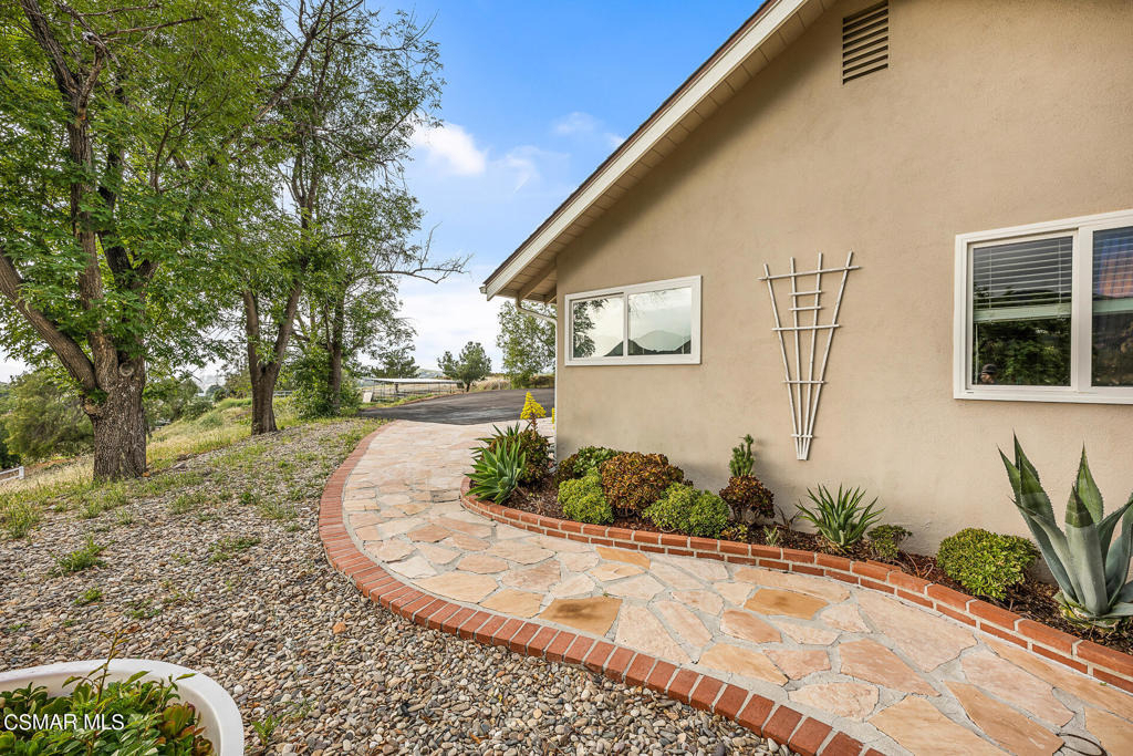 167 Rimrock Road - Photo 15