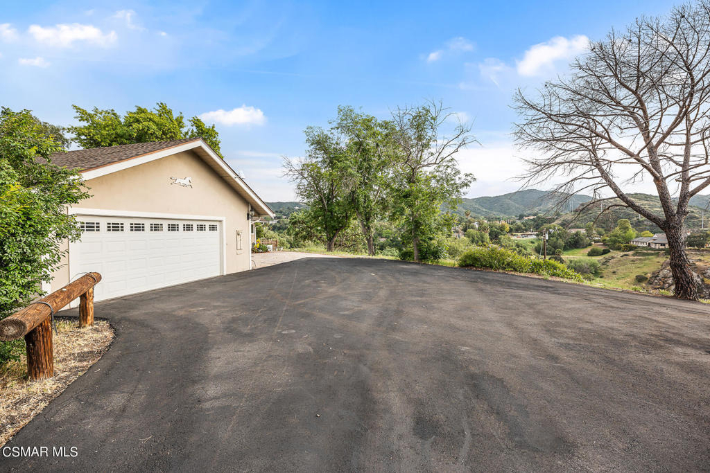 167 Rimrock Road - Photo 6