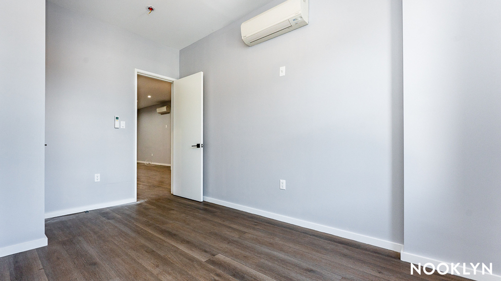 794 McDonald Ave 11218 - Photo 12
