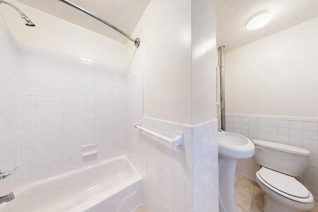 328 East 14th Street - Photo 2