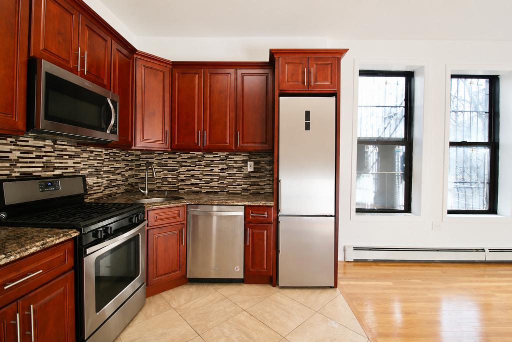 460 Throop Avenue - Photo 1
