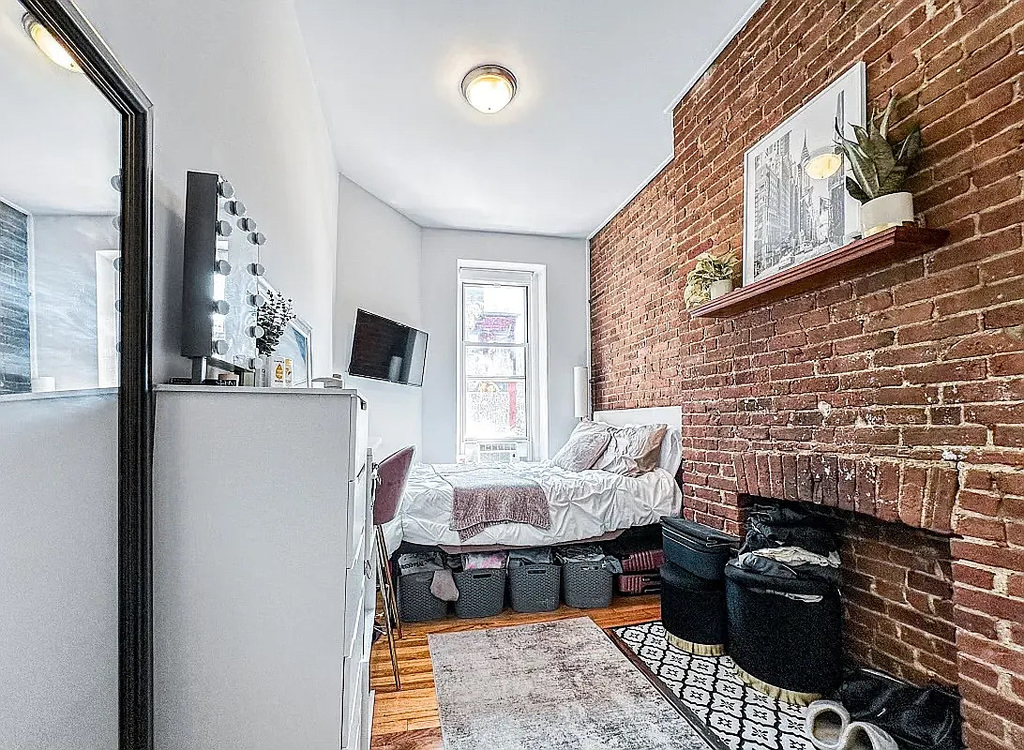 360 3rd Avenue - Photo 7