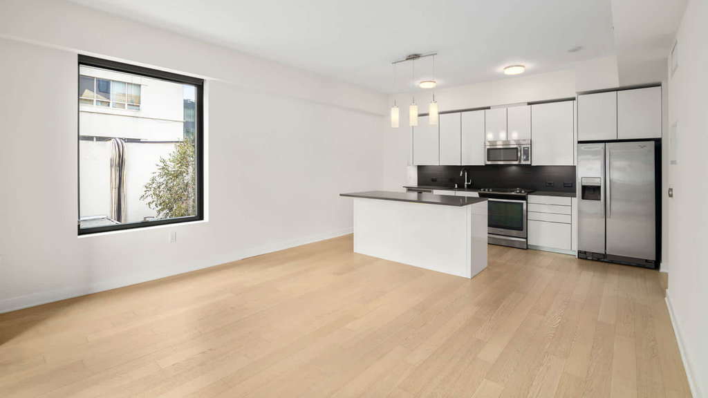 340 Fremont St - Photo 59