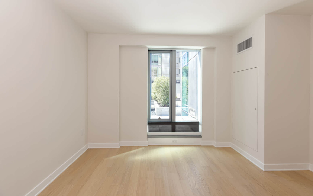 340 Fremont St - Photo 28