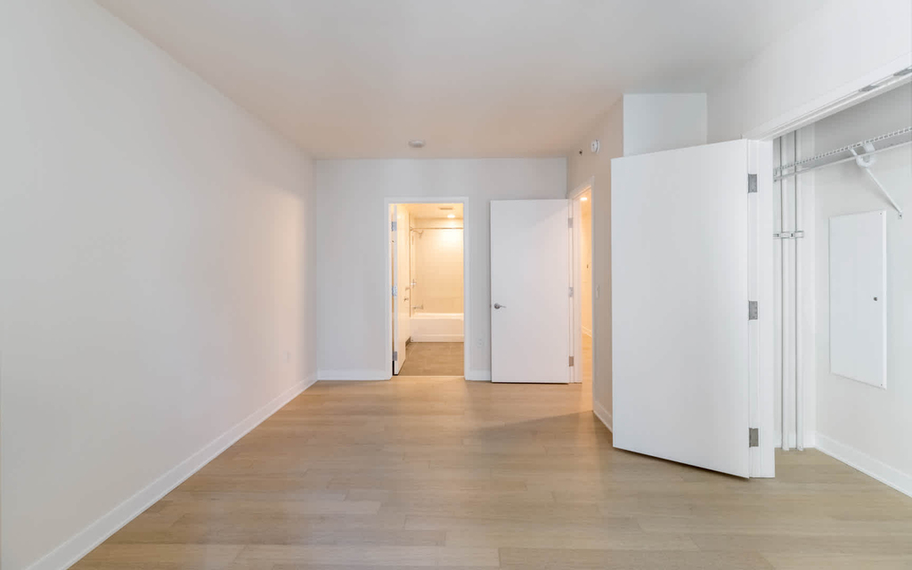 340 Fremont St - Photo 25