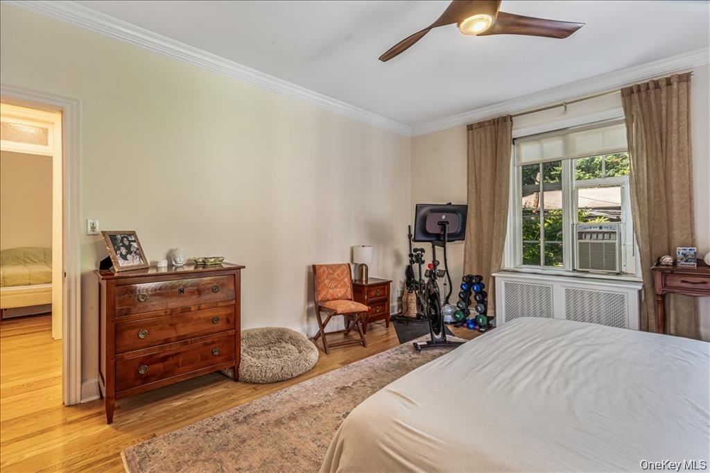 Douglaston Parkway - Photo 9