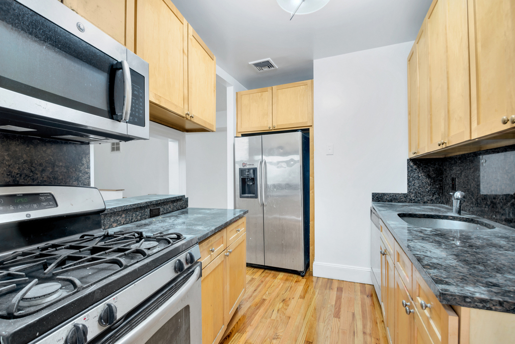 East 70th Street - Photo 0
