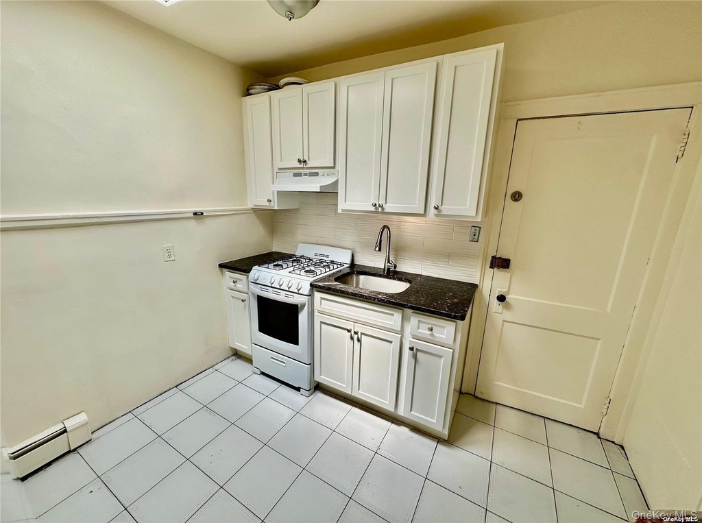 918 Hempstead Turnpike - Photo 1