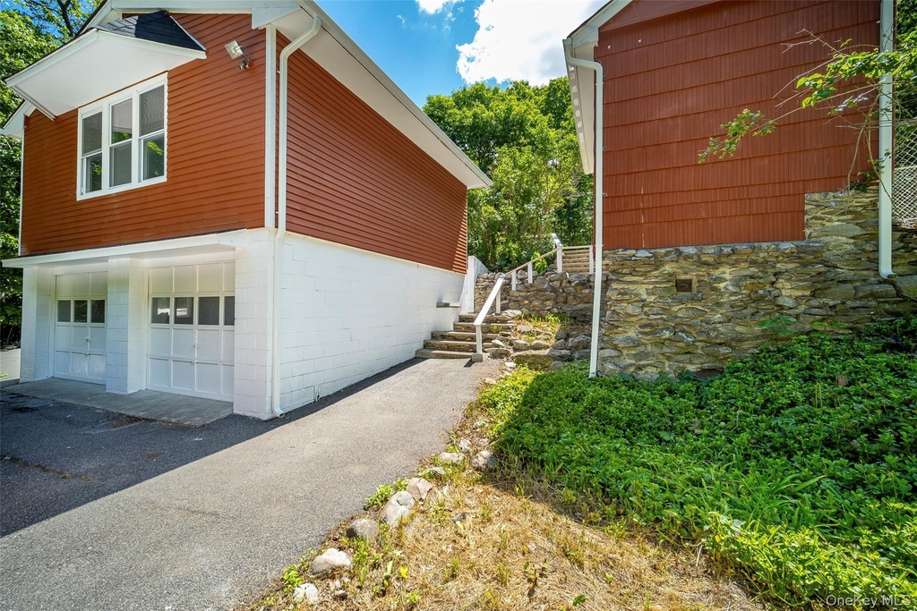 219 Benedict Road - Photo 48
