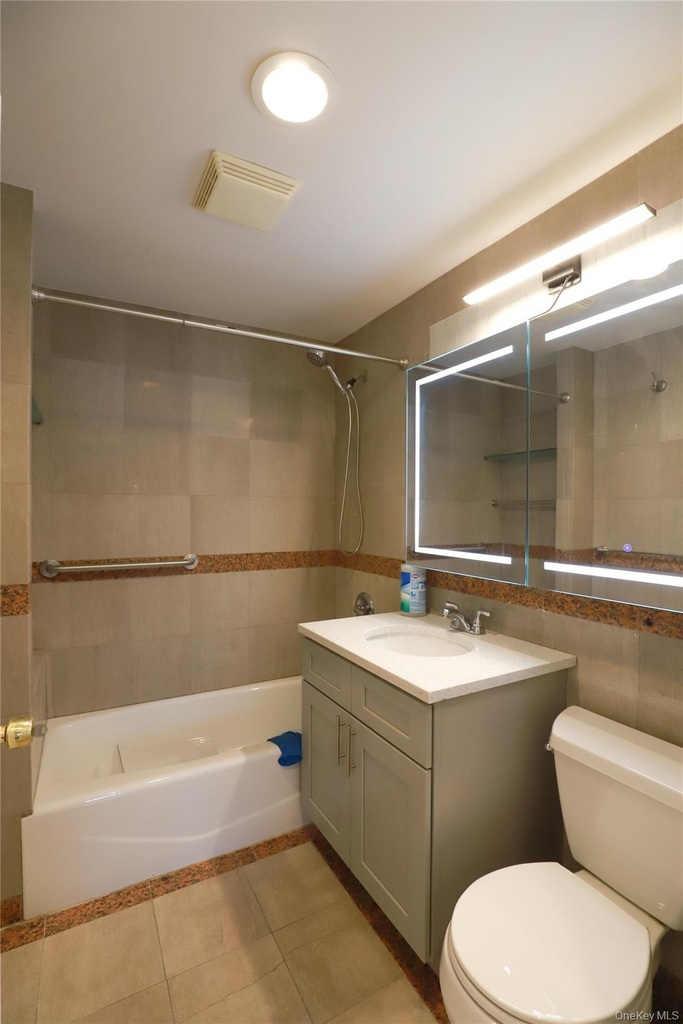 41-05 College Point Boulevard - Photo 6