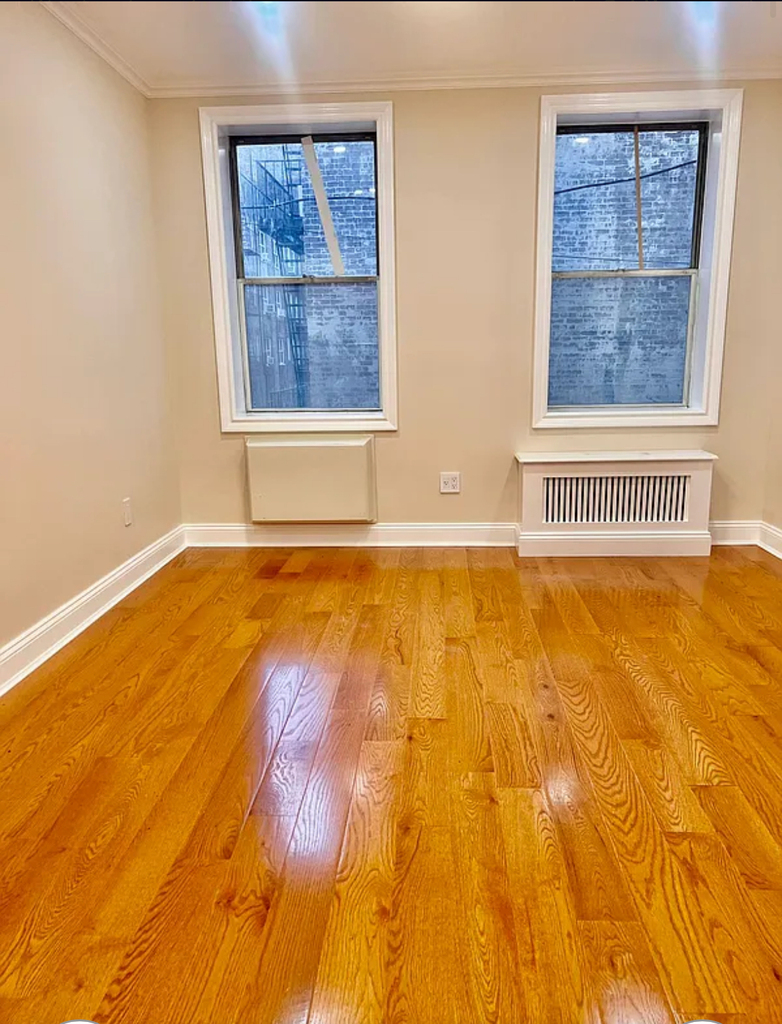 1636 3rd Avenue - Photo 5